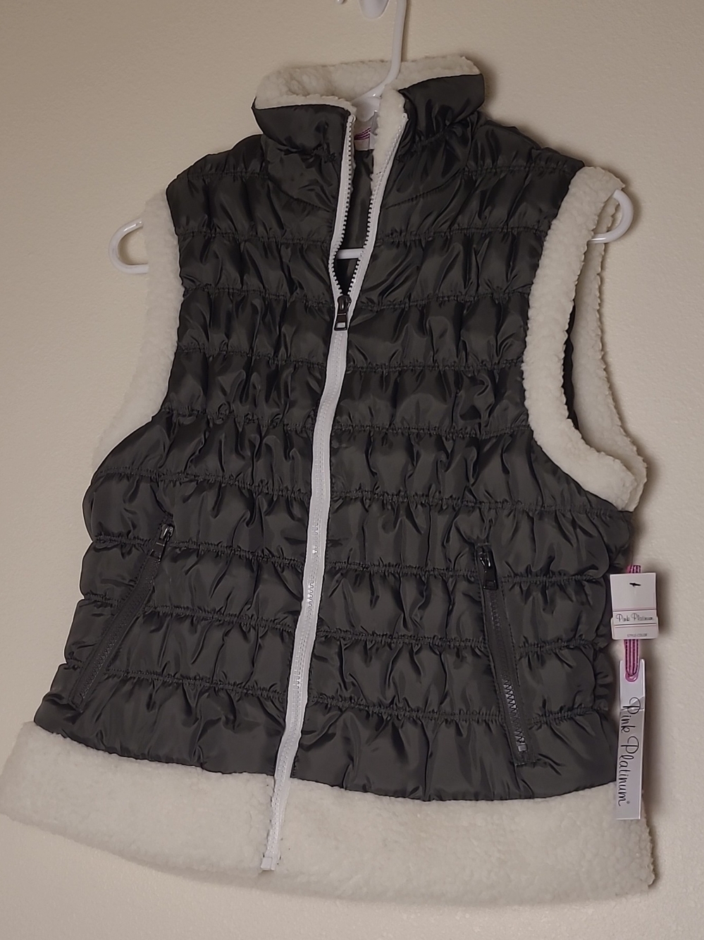 NWT PinK Platinum Olive Green Quilted Puffer Vest Sherpa Trim Sz Large